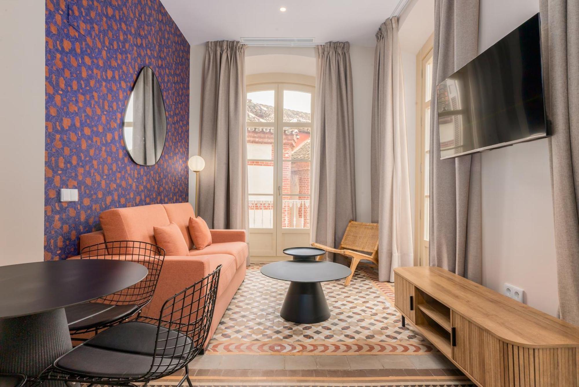 Smartr Malaga Centro Aparthotel Bagian luar foto