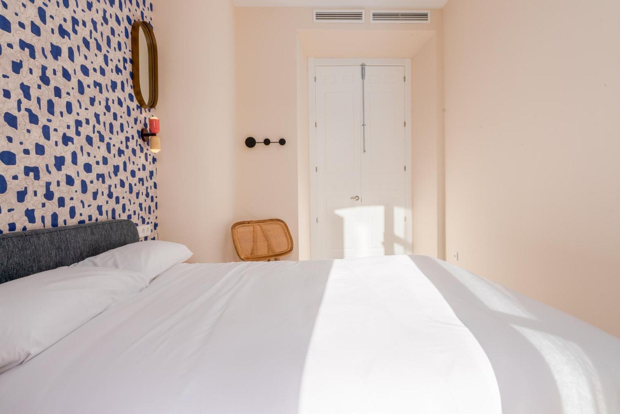 Smartr Malaga Centro Aparthotel Bagian luar foto